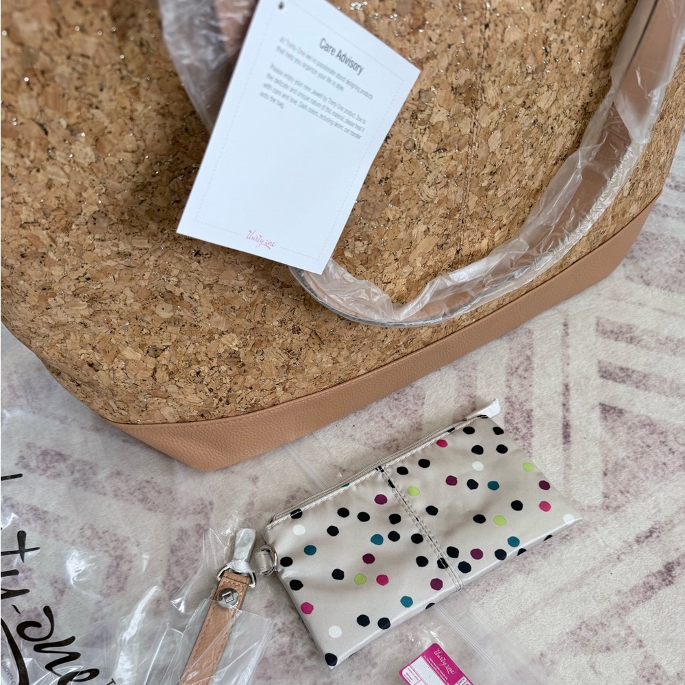 Thirty-One Tan Tote with Polka Dot Pouch